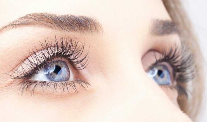 Thinking About Getting a Lash Lift? Read This First